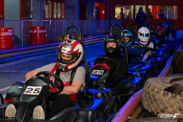 Соревнования по картингу "ONLINER KARTING HEROES"